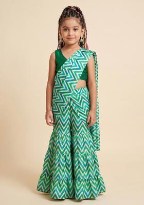 Girls Green Abstract Print Chinon Pre Draped Saree Set