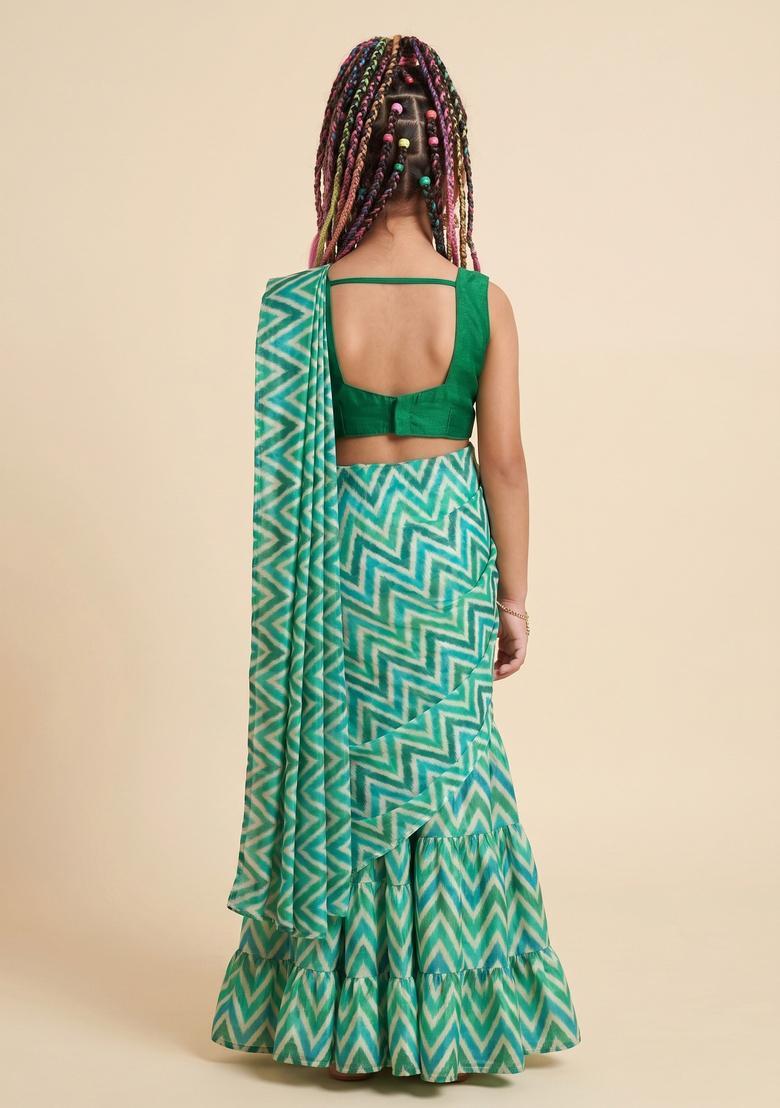 Girls Green Abstract Print Chinon Pre Draped Saree Set - Indya