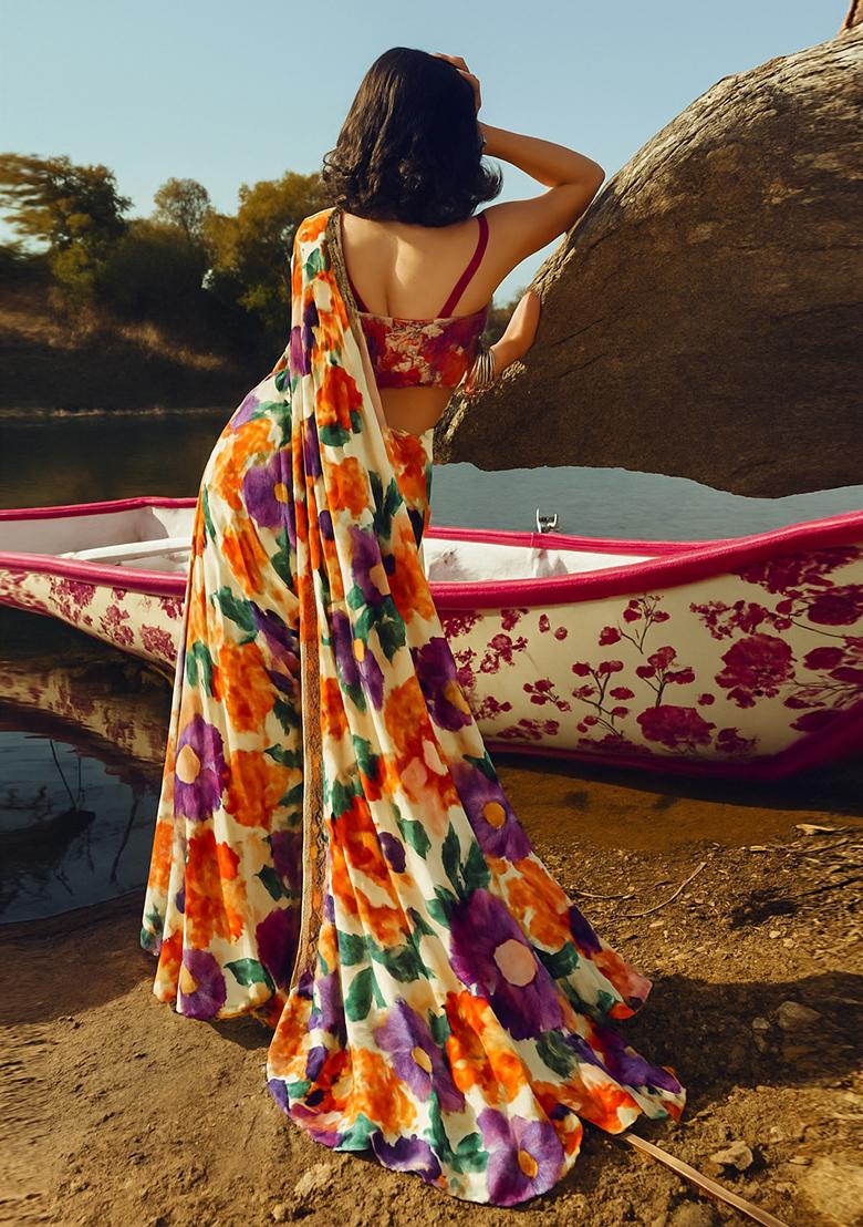 Off White Printed Chinon Fusion Set - Indya