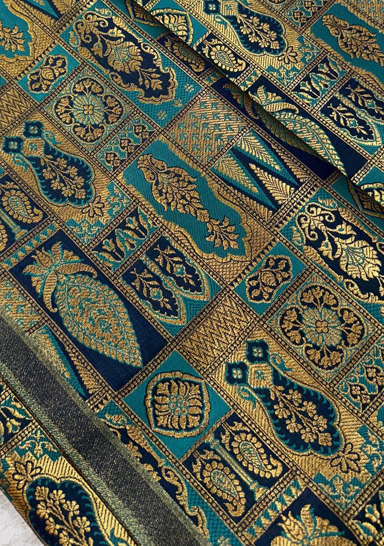 Turquoise Blue Jacquard Fusion Set - Indya