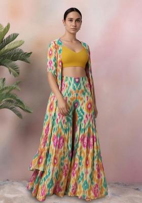 Multicolor Ikat Print Crepe Fusion Set