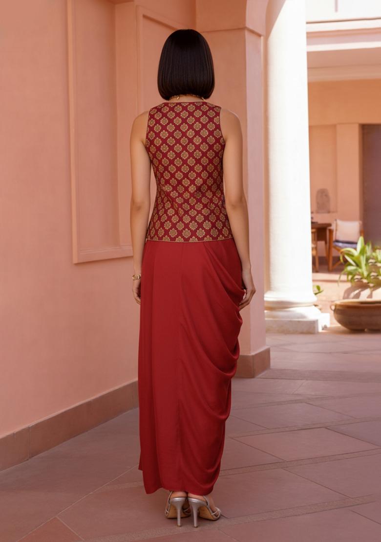 Red Brocade Fusion Set - Indya