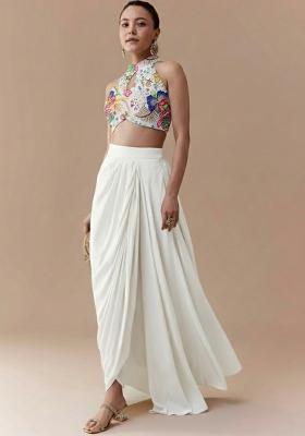 Off White Embroidered Chinon Fusion Set