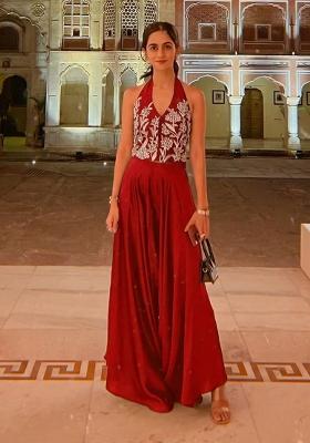 Vermilion&nbsp;Brown Crepe Handwork Fusion Set