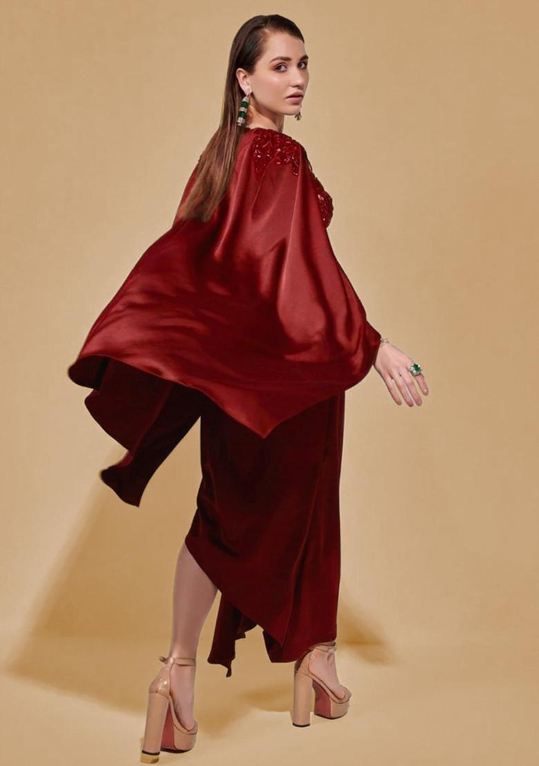 Red Satin Handwork Fusion Set - Indya