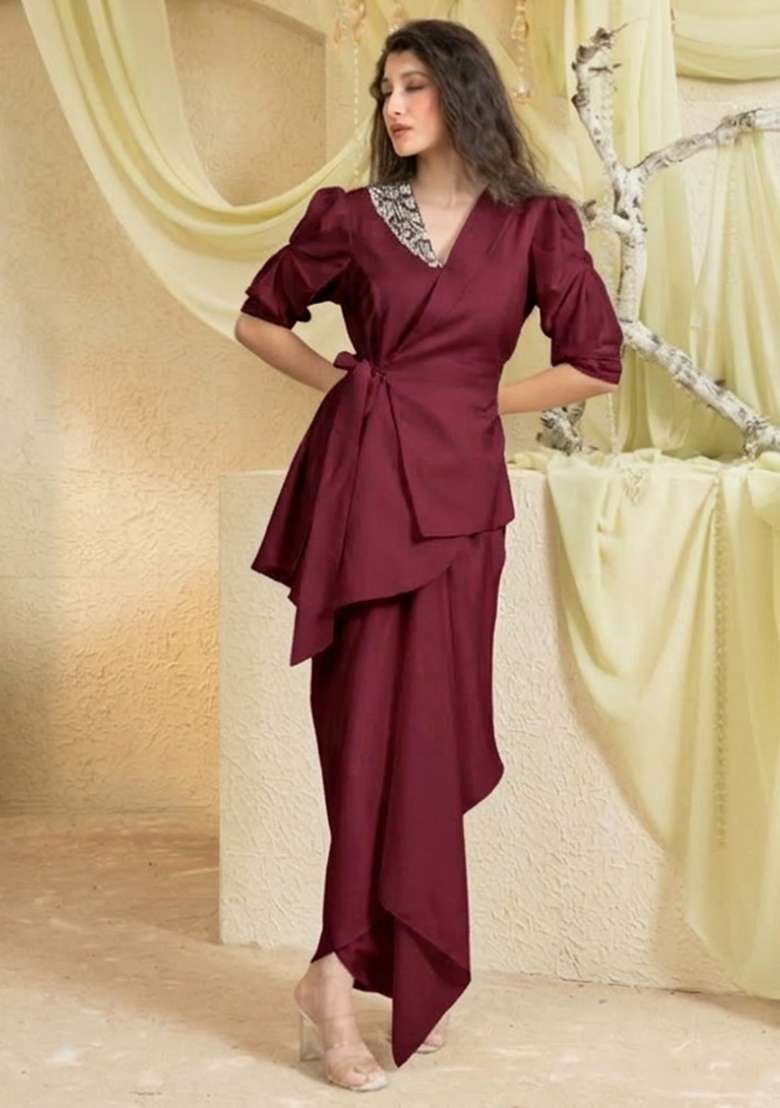 Wine Hand Work Chinon Fusion Set - Indya