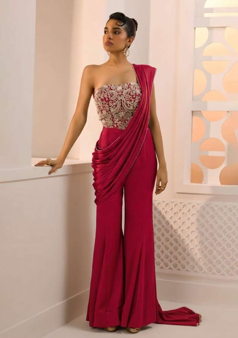 Red Hand Work Chinon Fusion Set - Indya