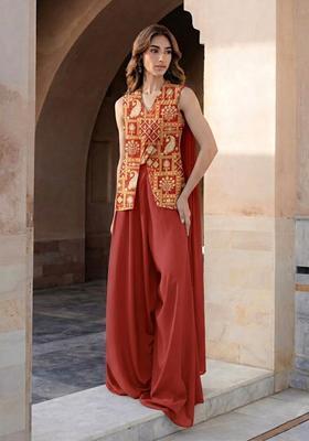 Red Printed Fusion Set