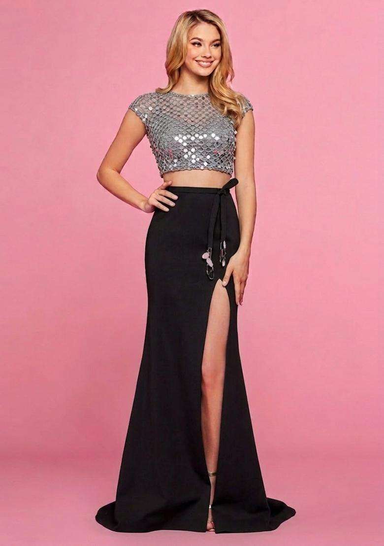 Black Embroidered Prom Dress - Indya