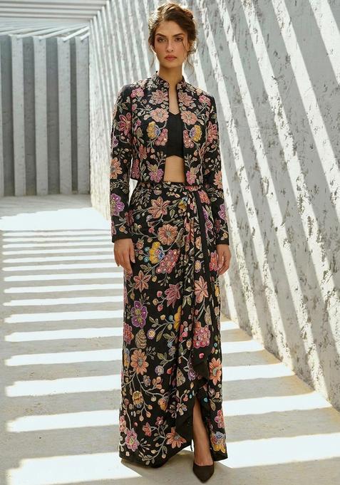 Black Printed Crepe Fusion Set
