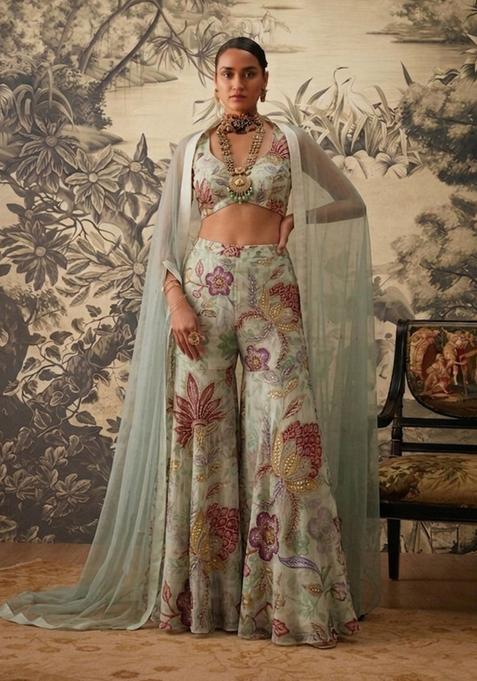 Off White Organza Fusion Set