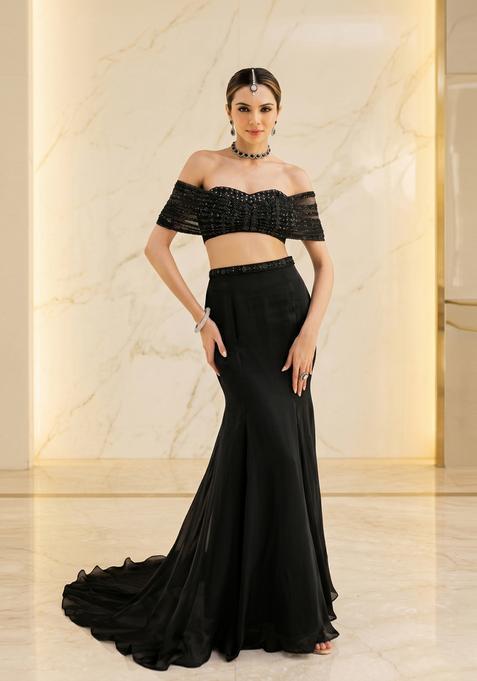 Black Handwork Fusion Set
