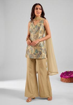 Beige Embroidered Tissue Fusion Set