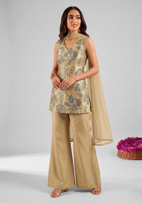 Beige Embroidered Tissue Fusion Set