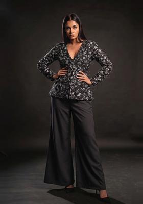 Black Embroidered Net Fusion Set