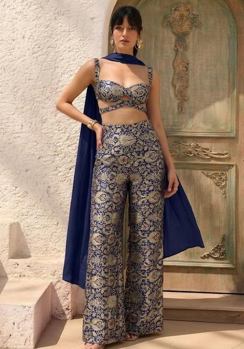 Blue Brocade Fusion Set