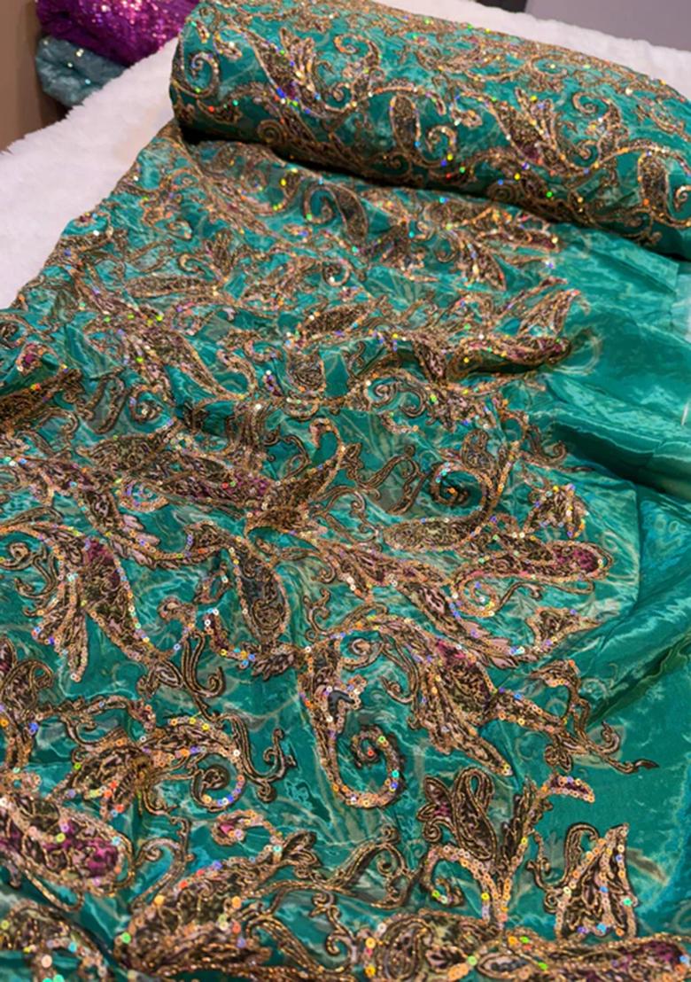 Green Embroidered Crepe Kurta Set - Indya