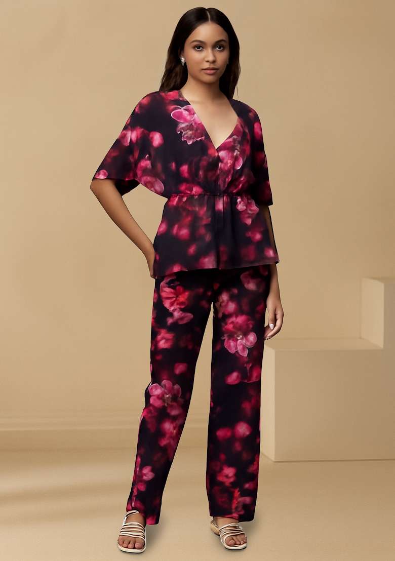 Black And Pink Georgette Fusion Set with Floral Printed for Diwali | Wedding & Festive Wear - Indya