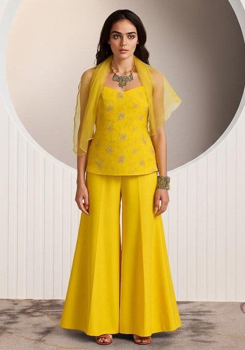 Yellow Embroidered Poly Blend Fusion Set