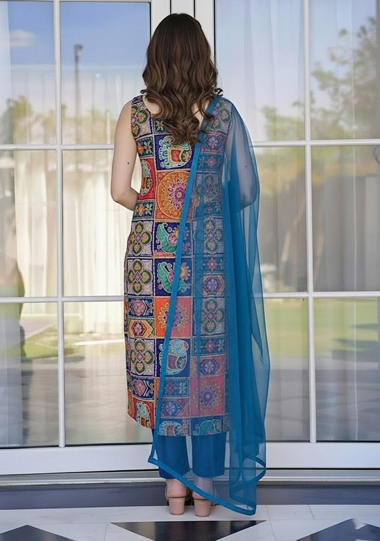 Blue Embroidered Crepe Kurta Set - Indya