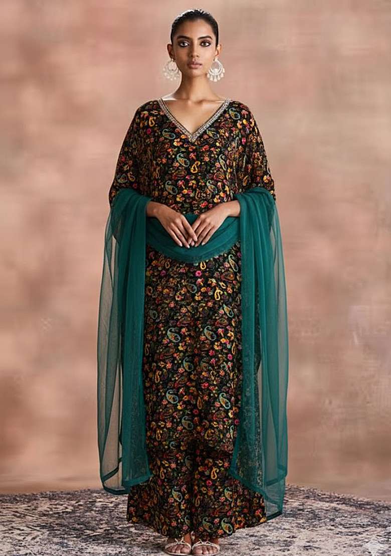 Black Floral Print Velvet Kurta Set - Indya