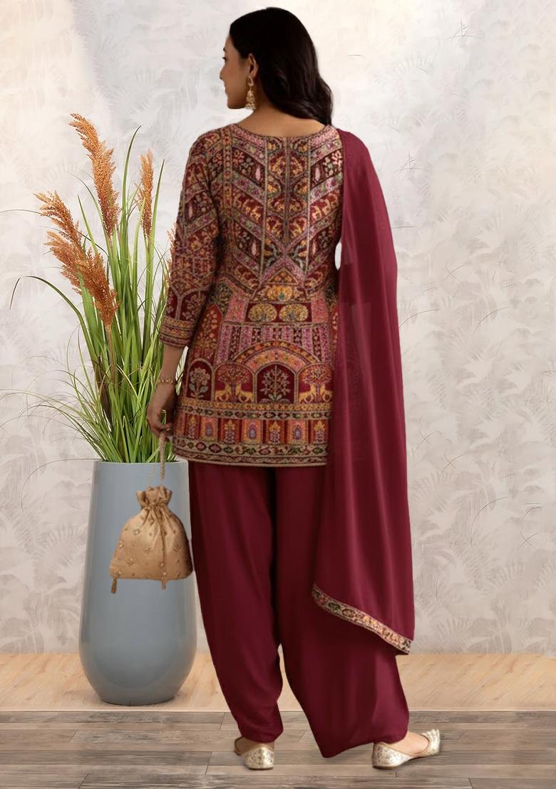 Wine Embroidered Crepe Kurta Set - Indya