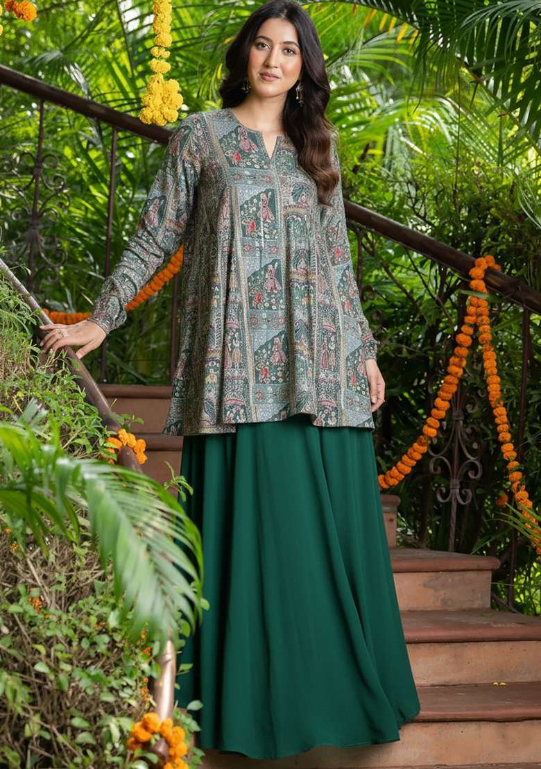Bottle Green Figure Print Chinon Fusion Set - Indya