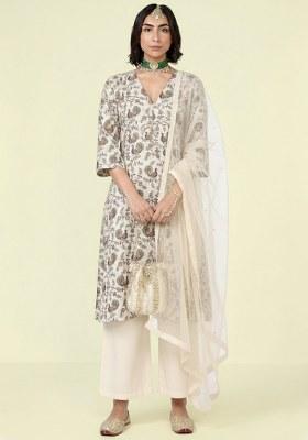 Off White Figure Print Crepe Kurta Set