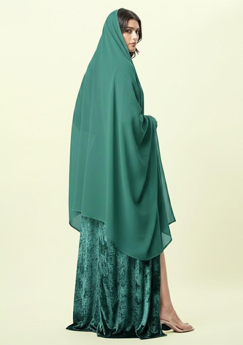 Emerald Green Solid Velvet Fusion Set - Indya