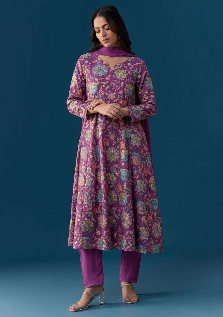Magenta Purple Floral Print Chinon Kurta Set - Indya