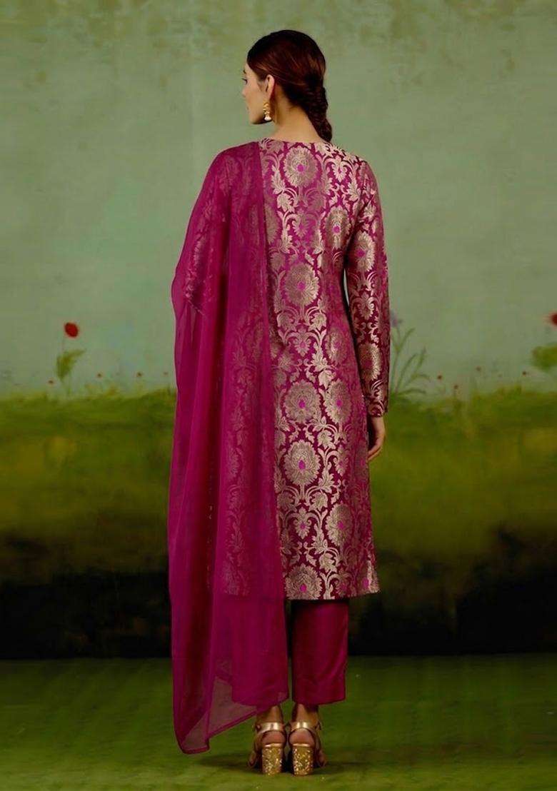 Magenta Silk Blend Kurta Set - Indya