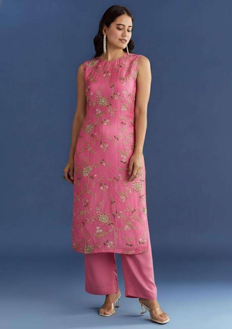 Pink Embroidered Crepe Kurta Set - Indya