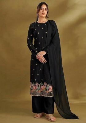 Black Embroidered Crepe Kurta Set