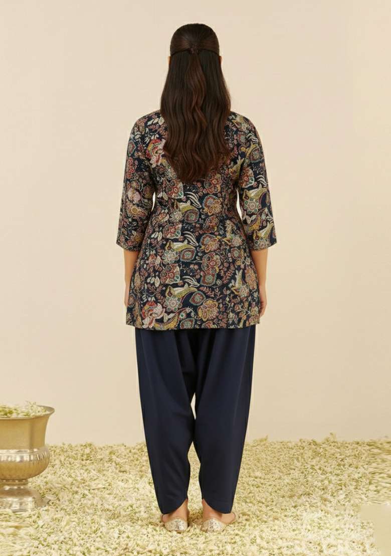 Midnight Blue Embroidered Crepe Kurta Set - Indya