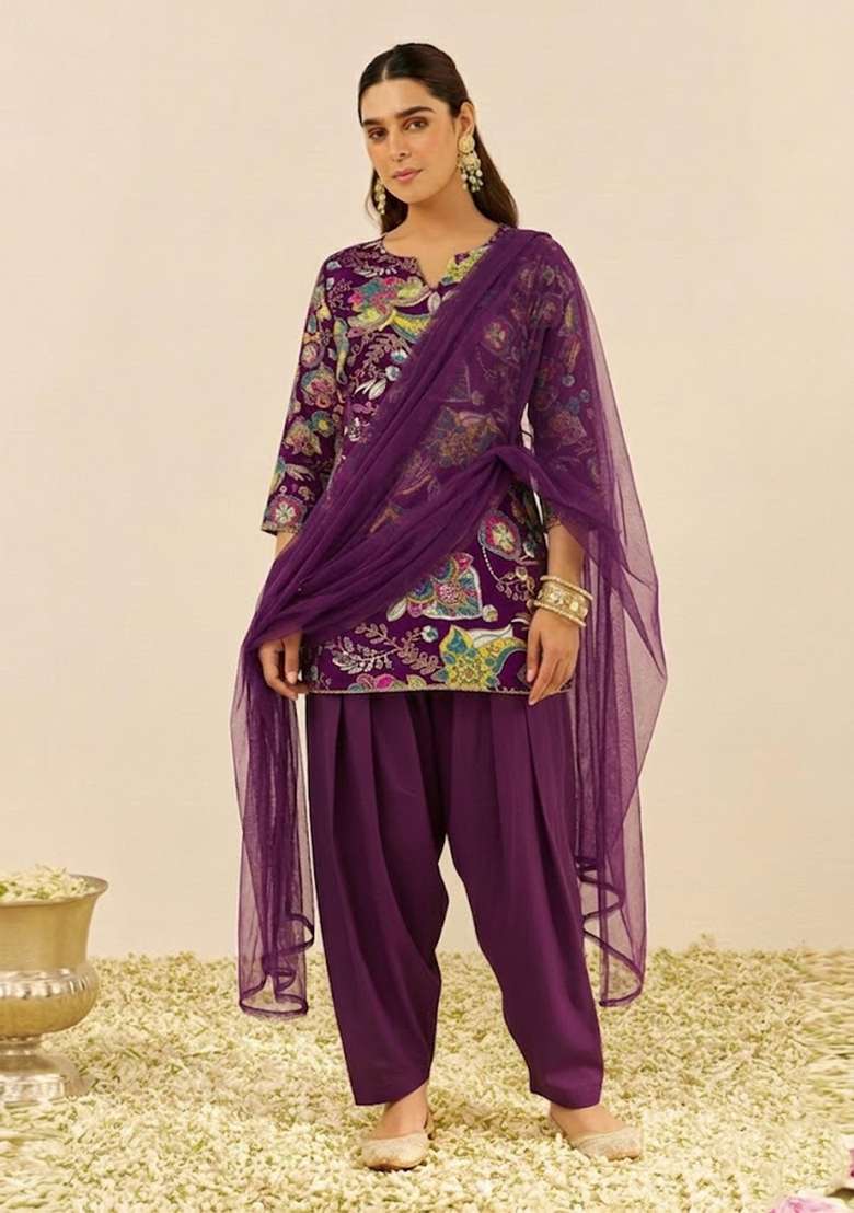 Purple Embroidered Crepe Kurta Set - Indya