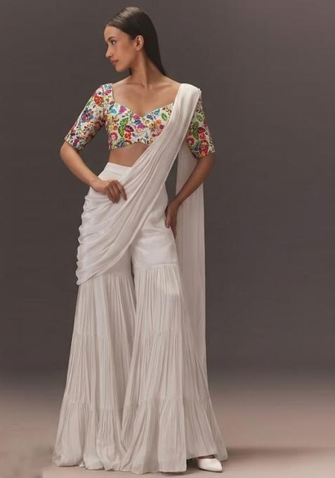 Pearl White Printed Crepe Fusion Set