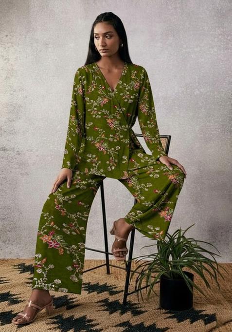 Mehendi Green Embroidered Crepe Fusion Set