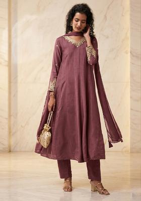 Dusty Mauve Embroidered Handwork Kurta Set