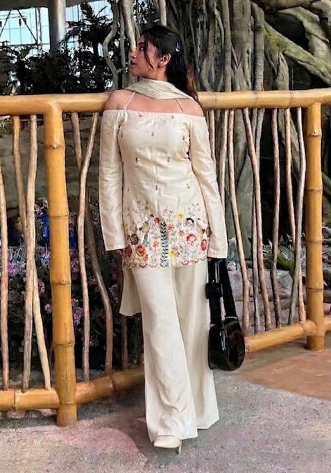 Ivory Embroidered Crepe Kurta Set
