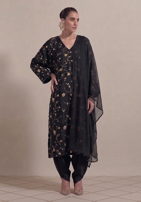 Black Embroidered Crepe Kurta Set
