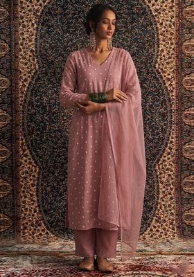Pink Embroidered Chanderi Kurta Set