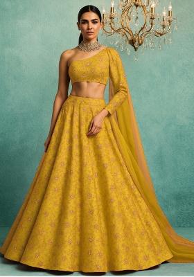 Yellow Embroidered Organza Lehenga Set With Dupatta