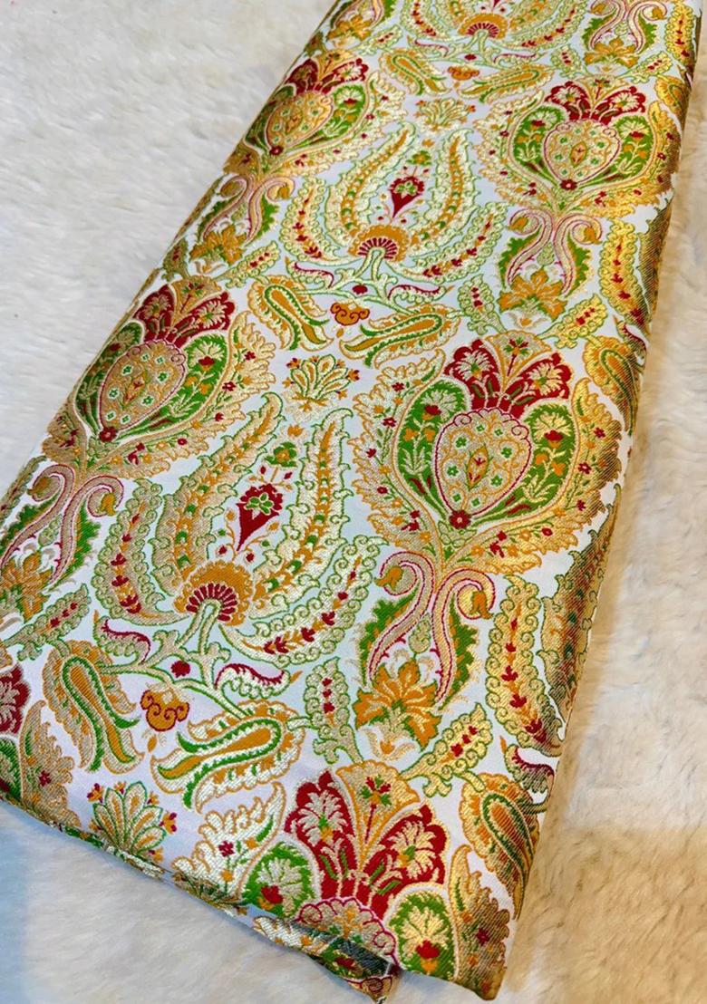 Fabric Lookng Brocade?? In All 3