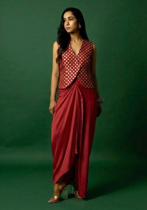 Maroon Jacquard Silk Fusion Set