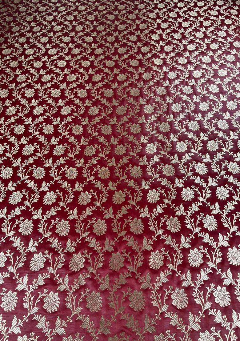 Red Brocade Fusion Set - Indya