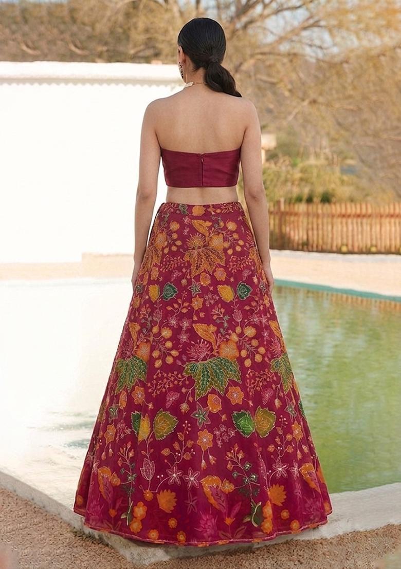 Red Embroidered Organza Lehenga Set - Indya