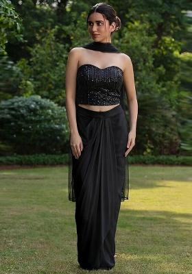 Black Embroidered Net Fusion Set