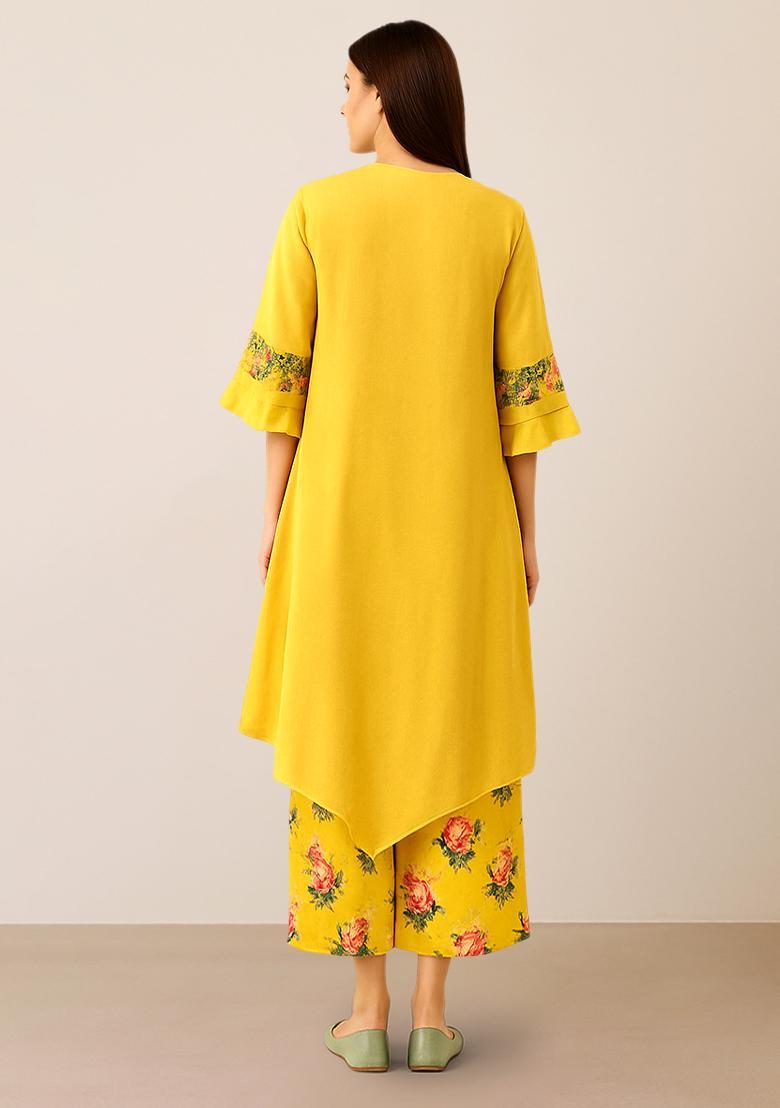 Yellow Solid Satin Straight Kurta Set - Indya