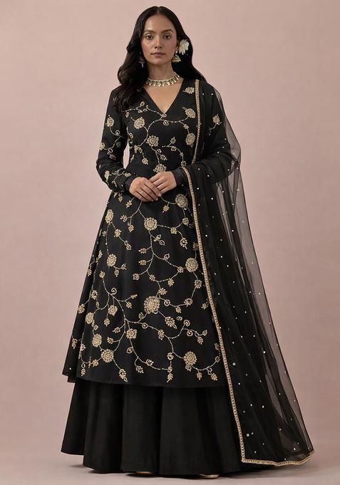 Black Embroidery Blouse Silk Blend Anarkali Set