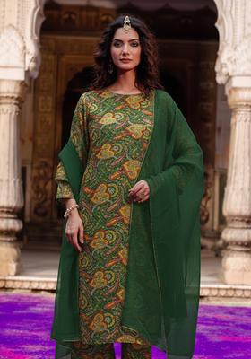 Green Printed Silk Blend Straight Kurta Set